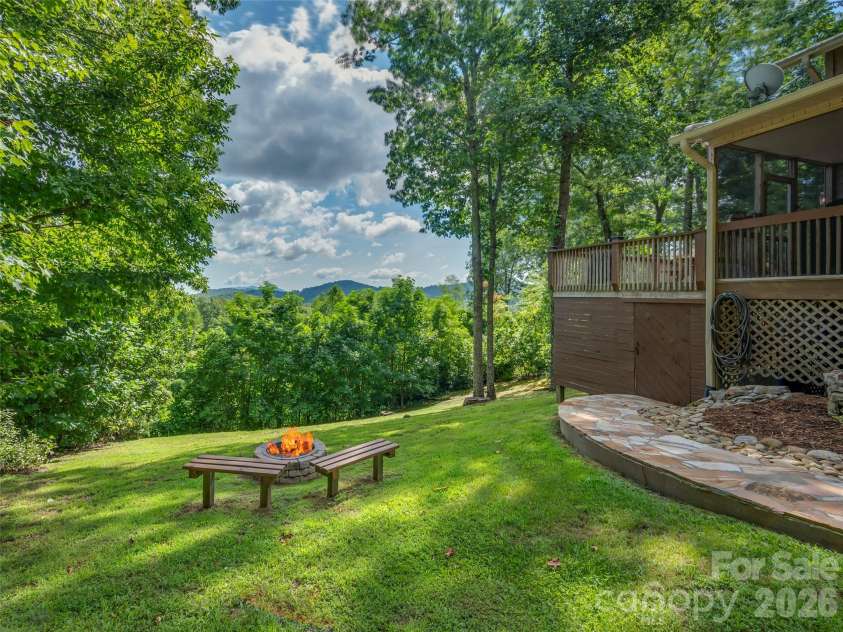 837 Big Raven Lane, Saluda, NC 28773.  MLS# CAR4416376, YatesRealty ID 45594. 