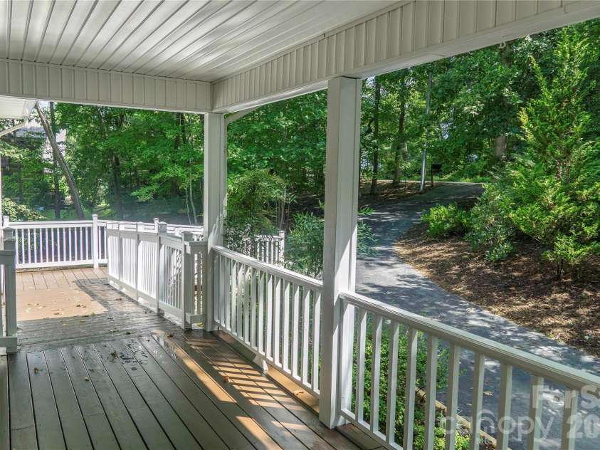 15 Pete Luther Road, Candler, NC 28715.  MLS# CAR4416188, YatesRealty ID 45595. 