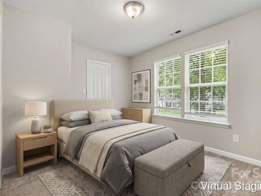 2877 Oasis Lane, Charlotte, NC 28214.  MLS# CAR4412459, YatesRealty ID 45597. Virtually Staged