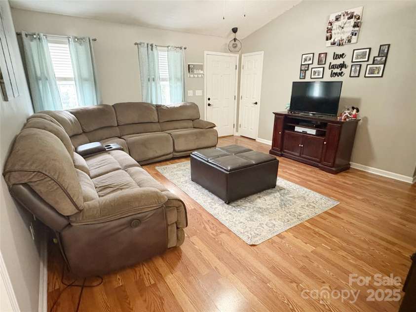 1515 Cambridge Heights Place, Concord, NC 28027.  MLS# CAR4292466, YatesRealty ID 456. 