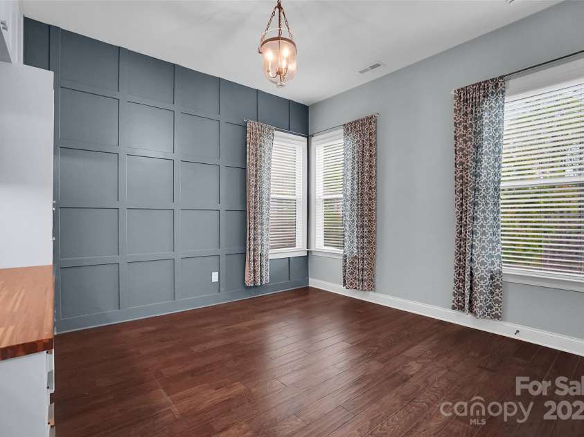 13713 Sunset Bluffs Circle, Huntersville, NC 28078.  MLS# CAR4242347, YatesRealty ID 4560. 