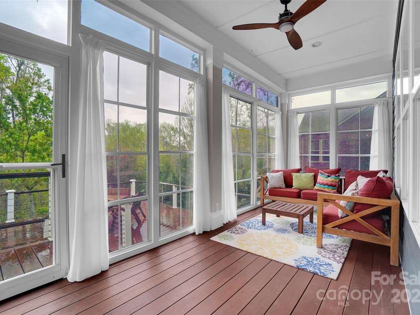 13713 Sunset Bluffs Circle, Huntersville, NC 28078.  MLS# CAR4242347, YatesRealty ID 4560. 