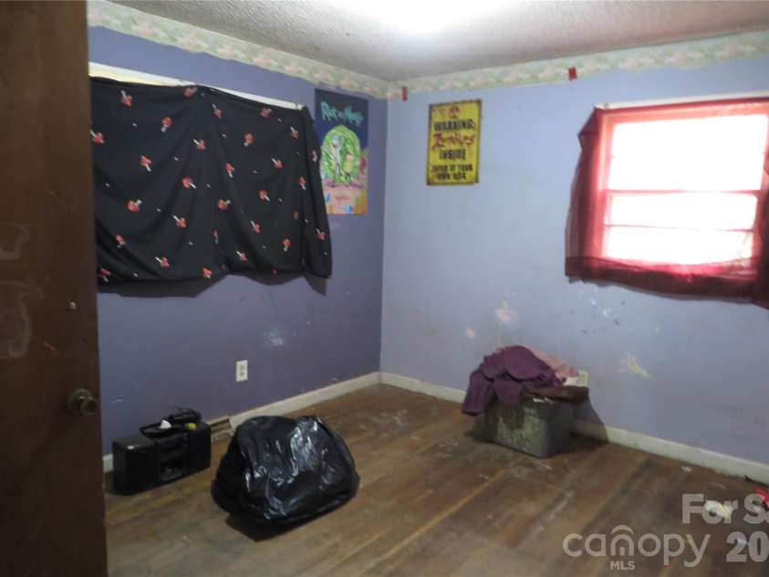 4814 Chapel Grove Road, Gastonia, NC 28052.  MLS# CAR4247562, YatesRealty ID 4560. 