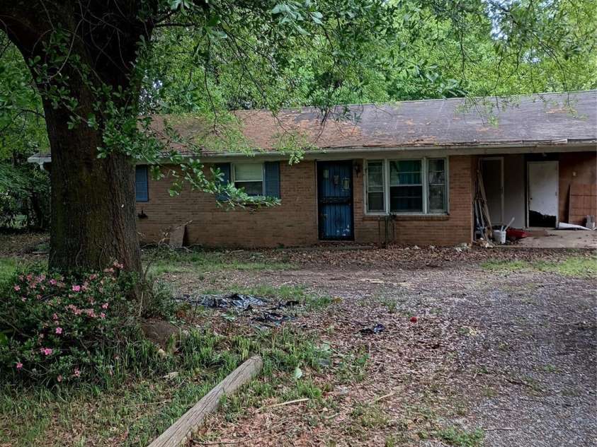4814 Chapel Grove Road, Gastonia, NC 28052.  MLS# CAR4247562, YatesRealty ID 4560. 