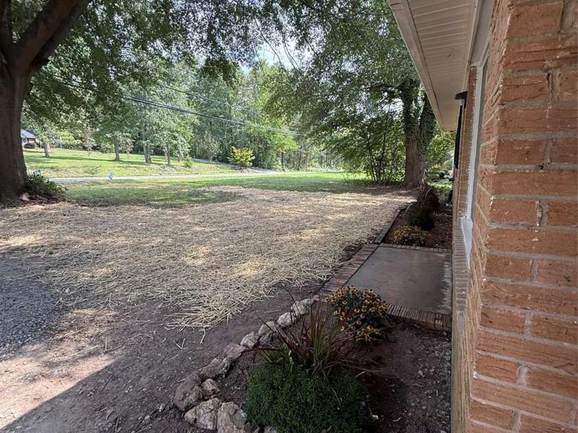 4814 Chapel Grove Road, Gastonia, NC 28052.  MLS# CAR4418821, YatesRealty ID 4560. 
