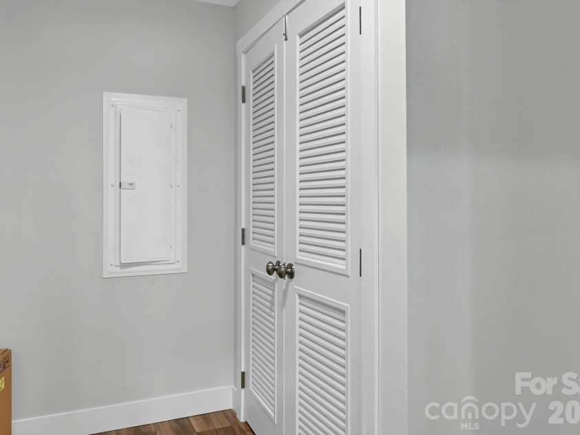 35 Rutledge Lane, Mars Hill, NC 28753.  MLS# CAR4416551, YatesRealty ID 45603. 