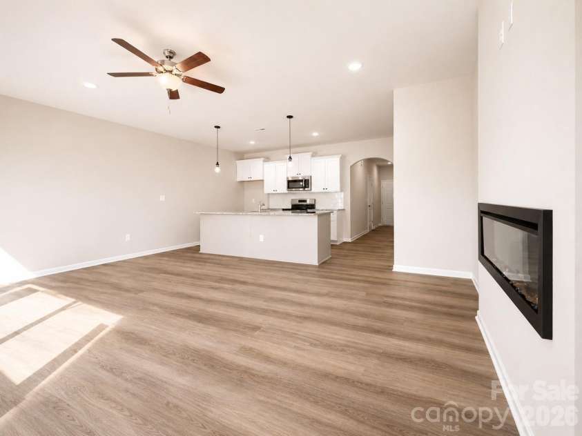 3048 Aberleaf Lane, Charlotte, NC 28227.  MLS# CAR4416602, YatesRealty ID 45604. 