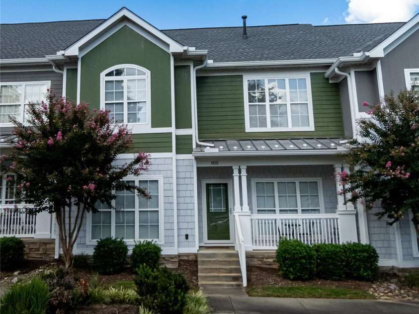 105 Commons Drive, Morganton, NC 28655.  MLS# CAR4416627, YatesRealty ID 45605. 