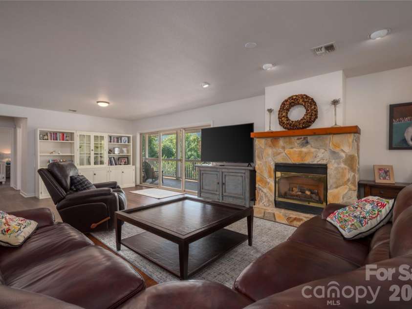 127 White Pine Drive, Lake Lure, NC 28746.  MLS# CAR4416563, YatesRealty ID 45607. 