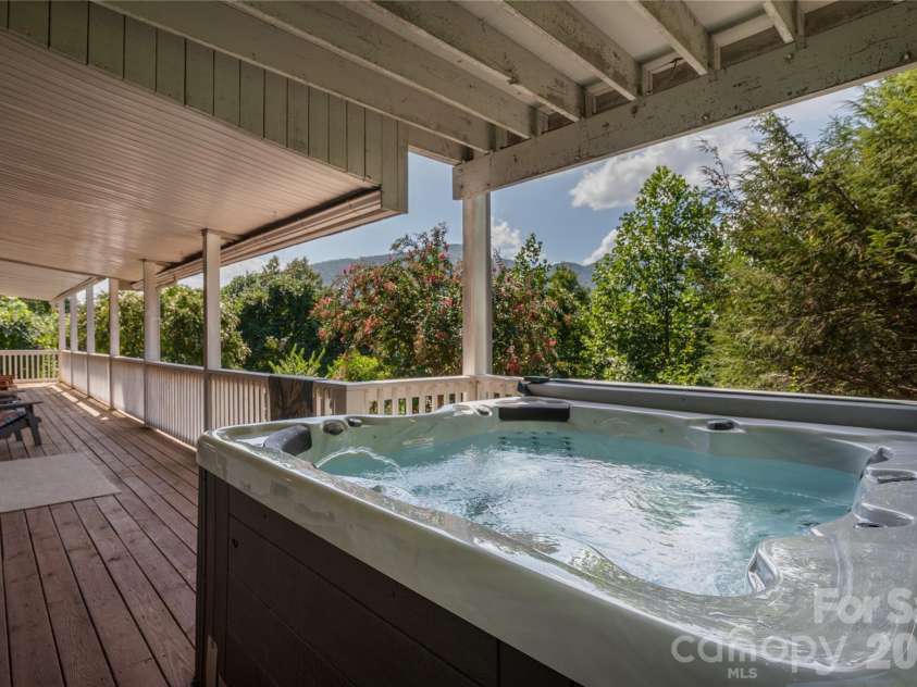 127 White Pine Drive, Lake Lure, NC 28746.  MLS# CAR4416563, YatesRealty ID 45607. 