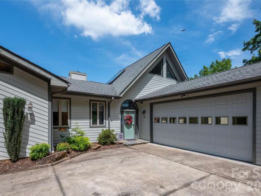 127 White Pine Drive, Lake Lure, NC 28746.  MLS# CAR4416563, YatesRealty ID 45607. 