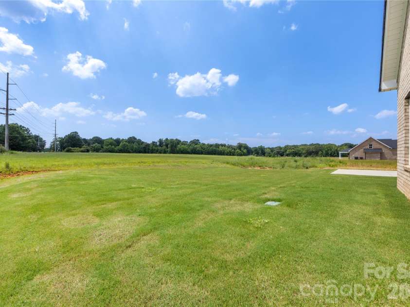 1247 Archer Loop, Waxhaw, NC 28173.  MLS# CAR4388263, YatesRealty ID 45608. 