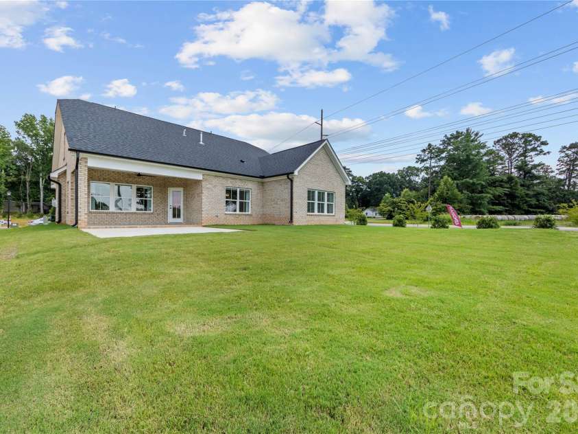 1247 Archer Loop, Waxhaw, NC 28173.  MLS# CAR4388263, YatesRealty ID 45608. 