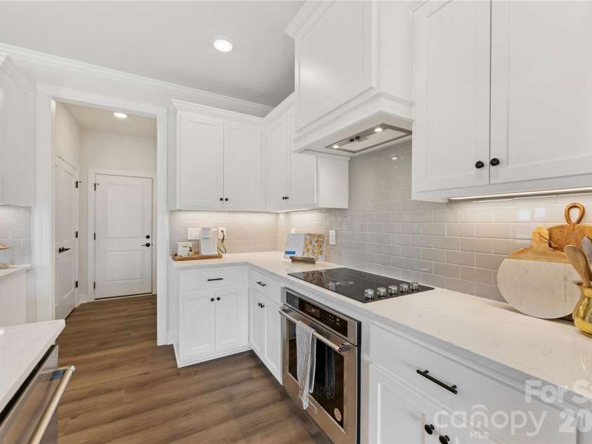 1247 Archer Loop, Waxhaw, NC 28173.  MLS# CAR4388263, YatesRealty ID 45608. 