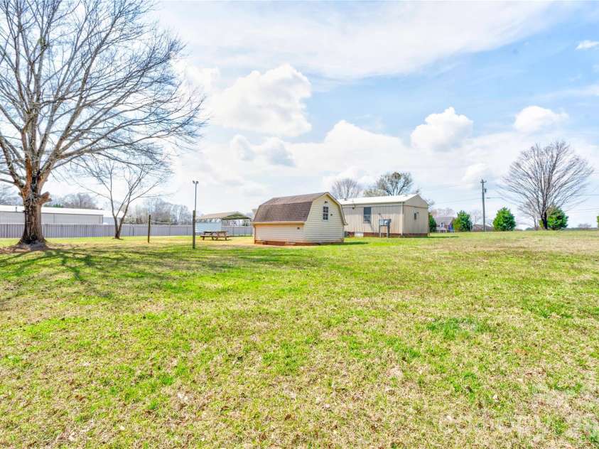 2728 Polkville Road, Shelby, NC 28150.  MLS# CAR4357982, YatesRealty ID 45613. 