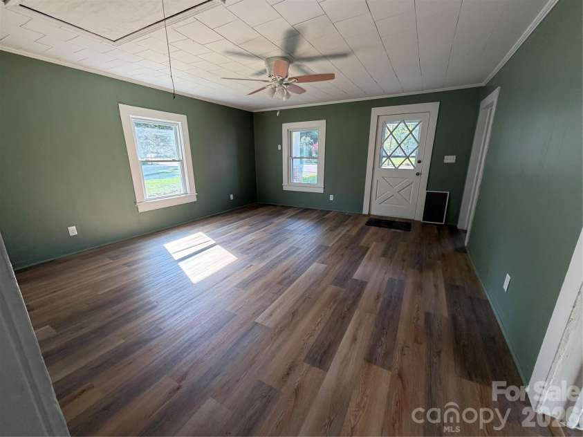 427 Whitley Street, Norwood, NC 28128.  MLS# CAR4416217, YatesRealty ID 45614. 
