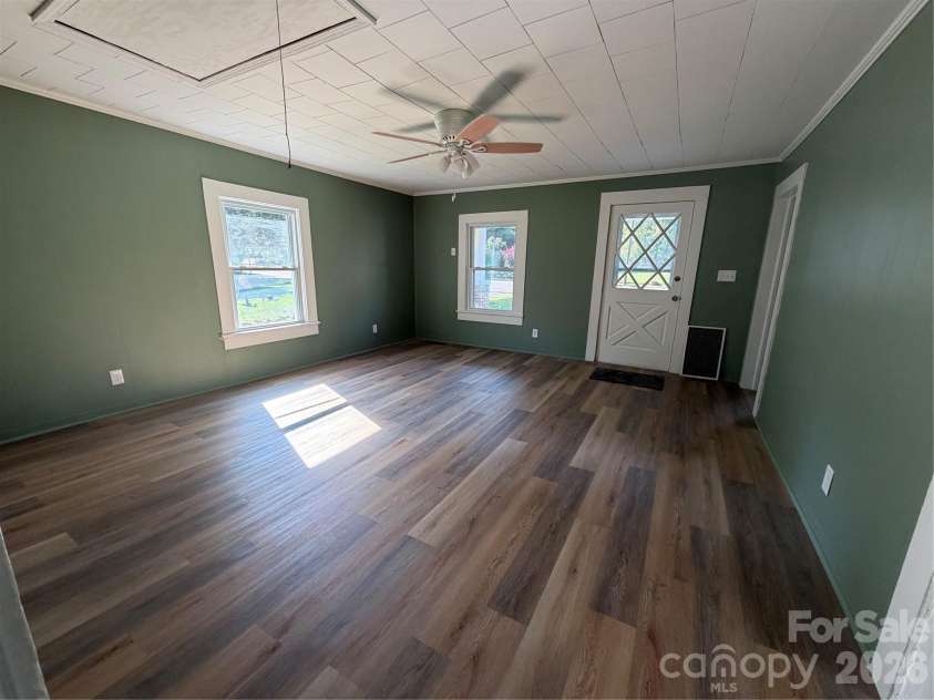 427 Whitley Street, Norwood, NC 28128.  MLS# CAR4416217, YatesRealty ID 45614. 