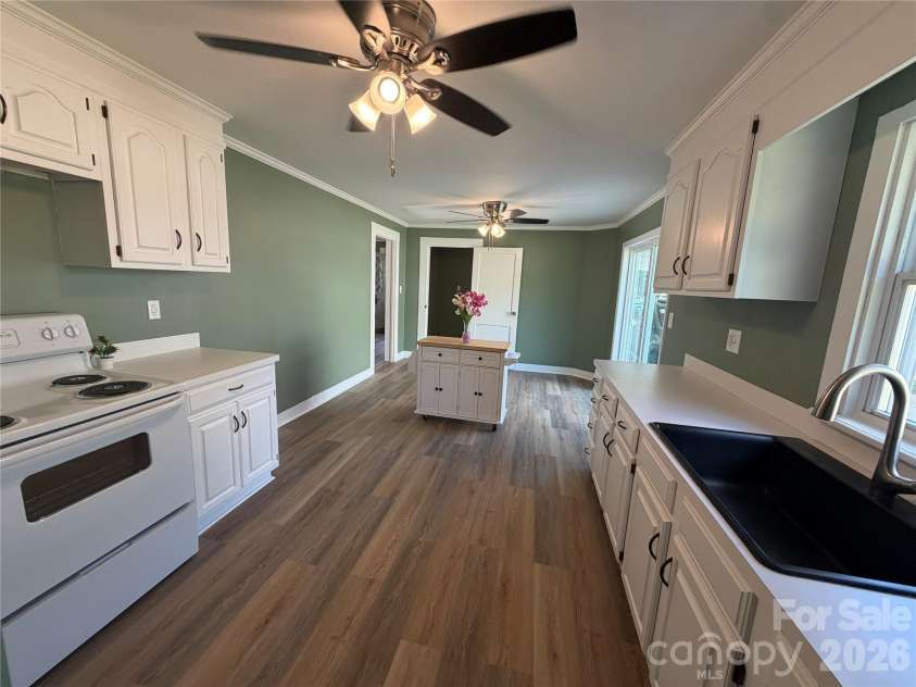 427 Whitley Street, Norwood, NC 28128.  MLS# CAR4416217, YatesRealty ID 45614. 