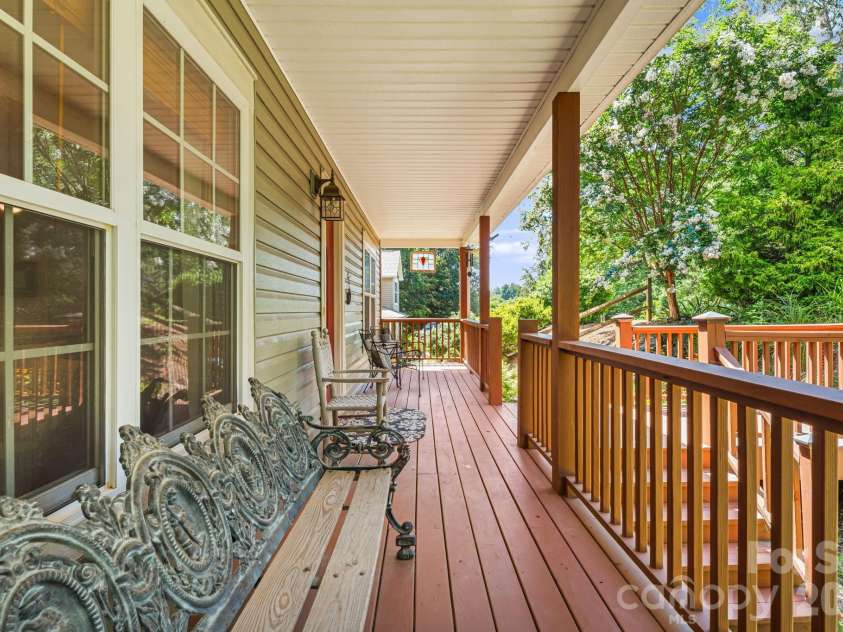 16 Heather Mist Drive, Weaverville, NC 28787.  MLS# CAR4416646, YatesRealty ID 45615. 