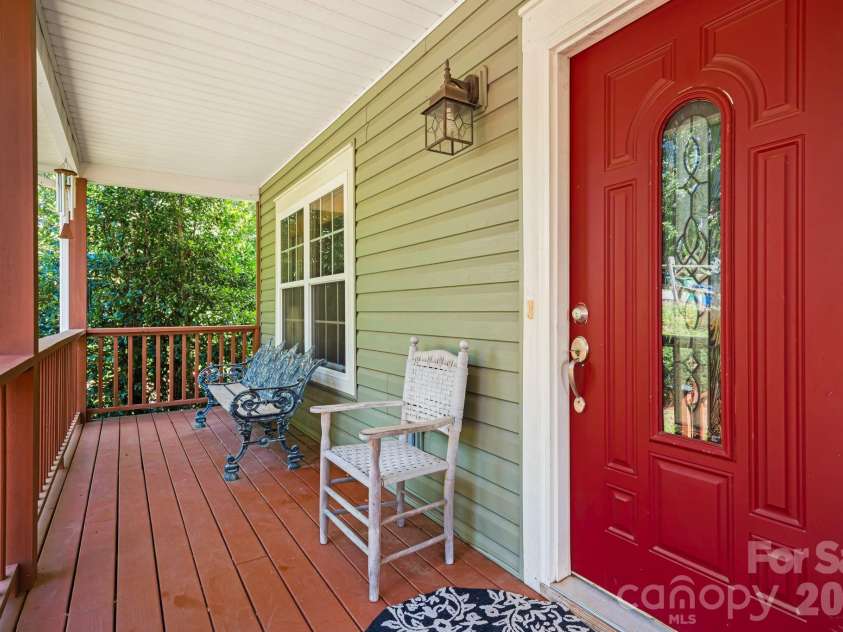 16 Heather Mist Drive, Weaverville, NC 28787.  MLS# CAR4416646, YatesRealty ID 45615. 