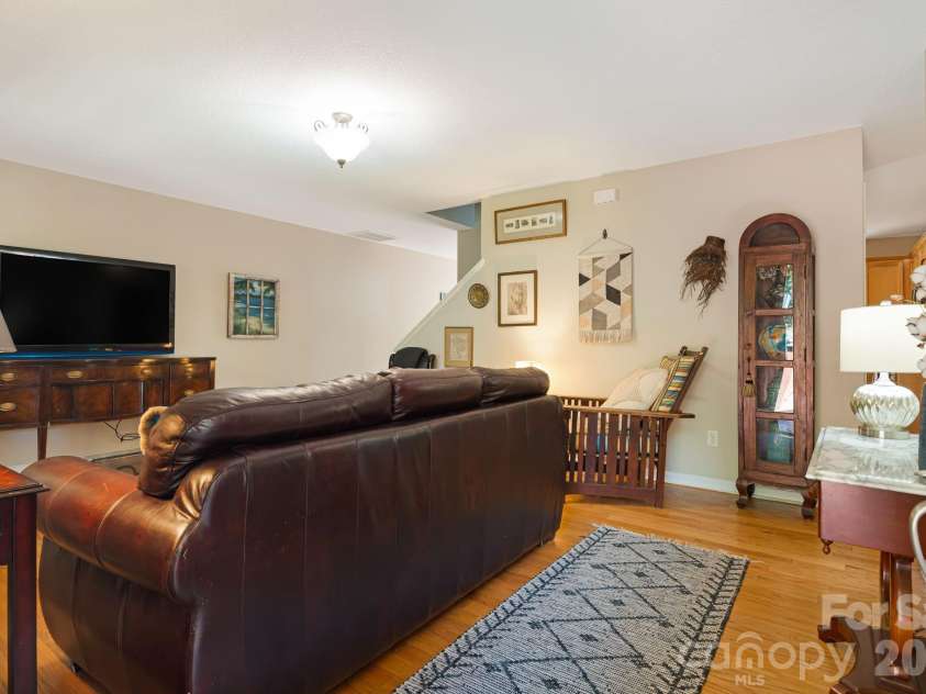 16 Heather Mist Drive, Weaverville, NC 28787.  MLS# CAR4416646, YatesRealty ID 45615. 
