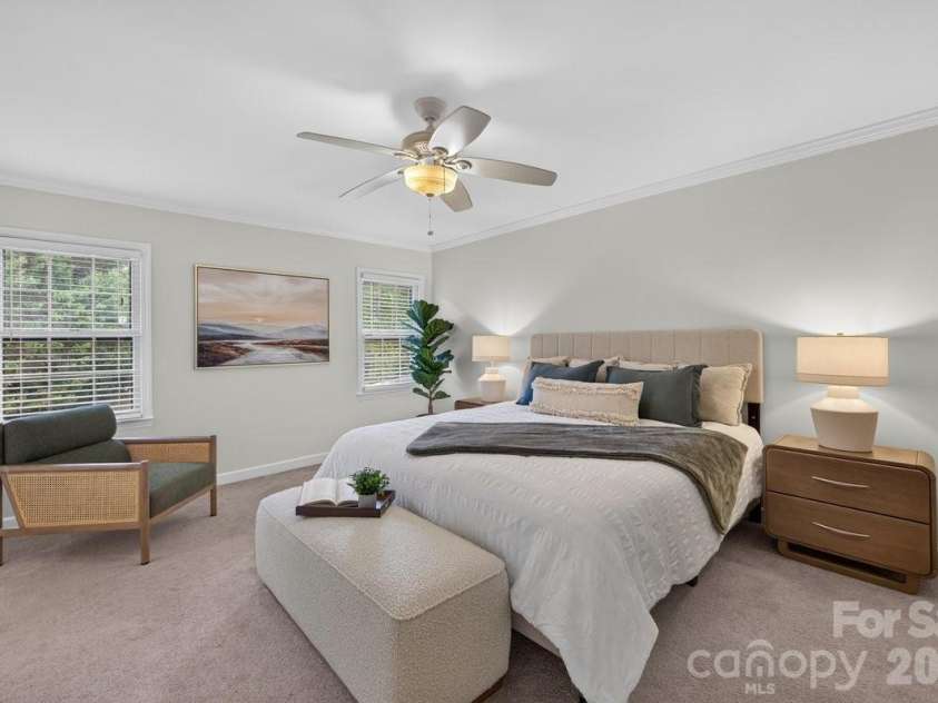4219 Blacktree Lane, Charlotte, NC 28226.  MLS# CAR4416389, YatesRealty ID 45617. 