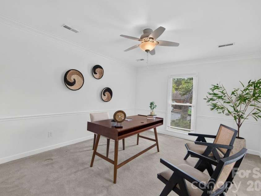 4219 Blacktree Lane, Charlotte, NC 28226.  MLS# CAR4416389, YatesRealty ID 45617. 