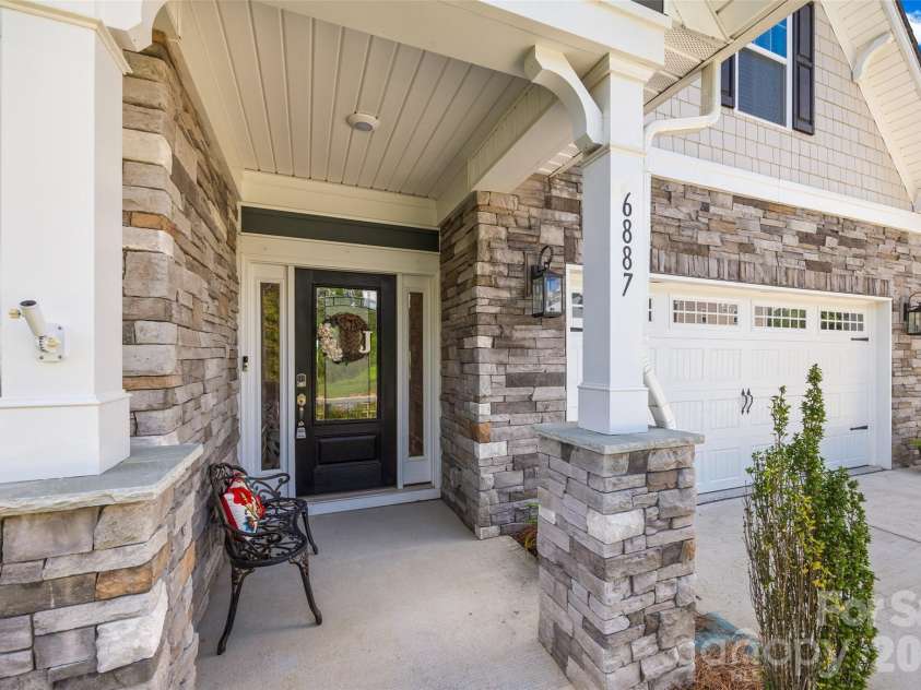 6887 Hunts Mesa Drive, Indian Land, SC 29707.  MLS# CAR4415473, YatesRealty ID 45618. 