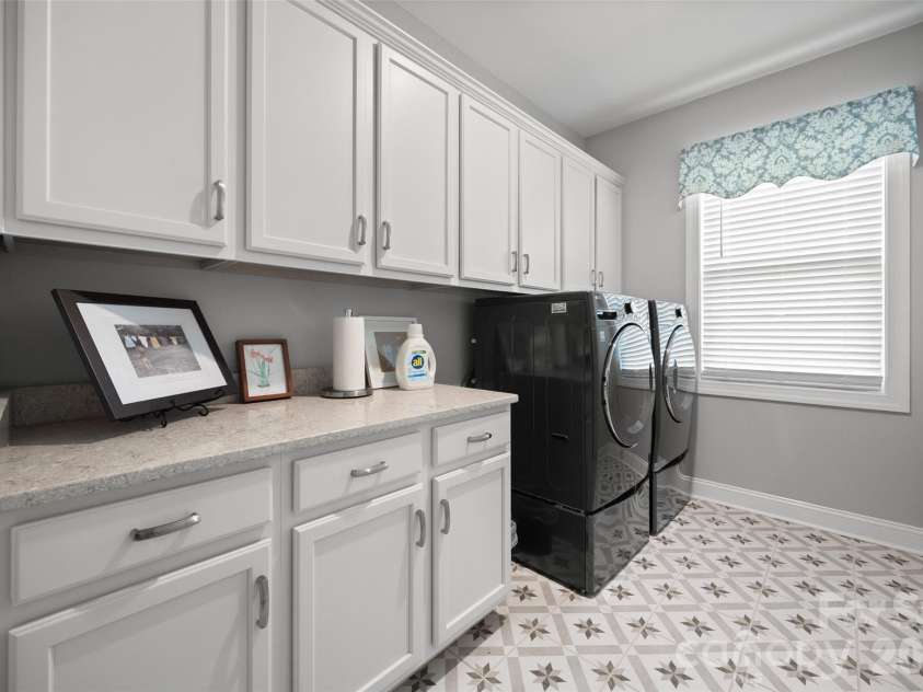 6887 Hunts Mesa Drive, Indian Land, SC 29707.  MLS# CAR4415473, YatesRealty ID 45618. 