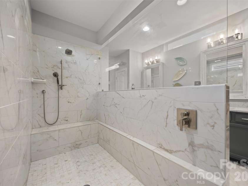6887 Hunts Mesa Drive, Indian Land, SC 29707.  MLS# CAR4415473, YatesRealty ID 45618. 