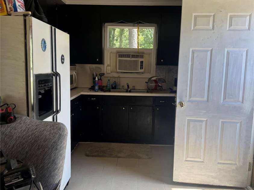 833 Wisteria Way, Lancaster, SC 29720.  MLS# CAR4416390, YatesRealty ID 45619. 
