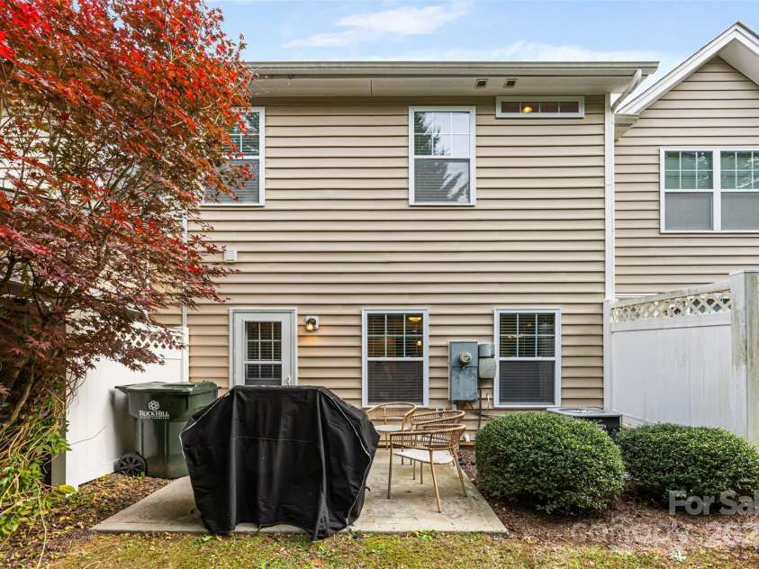 723 Winding Way, Rock Hill, SC 29732.  MLS# CAR4322146, YatesRealty ID 4562. Backyard