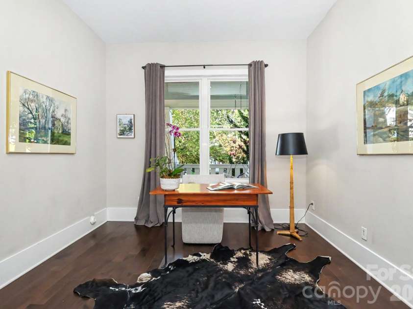 720 17th Street, Charlotte, NC 28205.  MLS# CAR4412206, YatesRealty ID 45620. First floor bedroom/home office