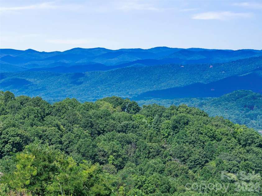 247 Coachman Drive, Hendersonville, NC 28791.  MLS# CAR4355348, YatesRealty ID 45621. Excellent long range mountain views
