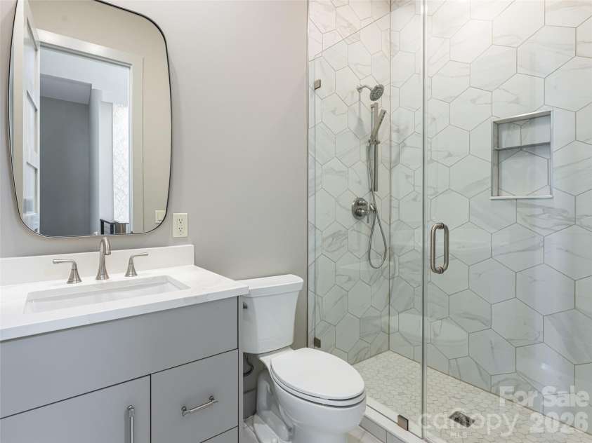 247 Coachman Drive, Hendersonville, NC 28791.  MLS# CAR4355348, YatesRealty ID 45621. Full Bathroom on Main Level