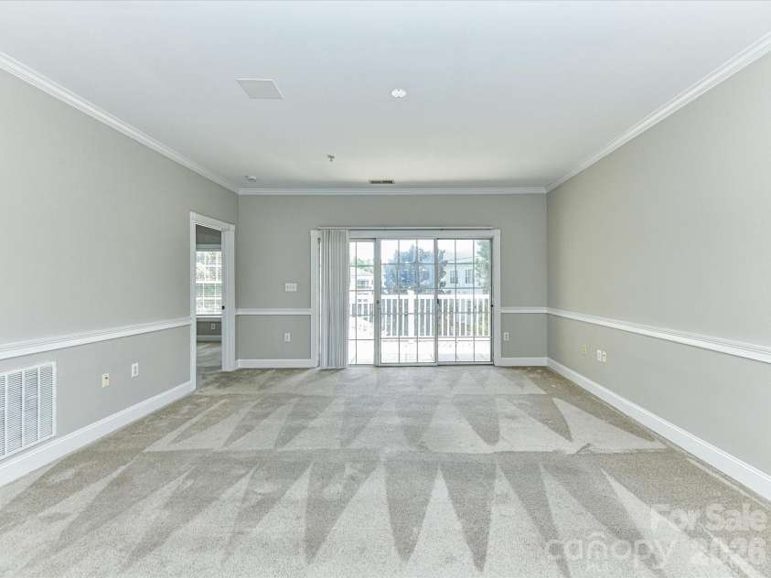 8658 Coralbell Lane, Charlotte, NC 28213.  MLS# CAR4407572, YatesRealty ID 45625. 