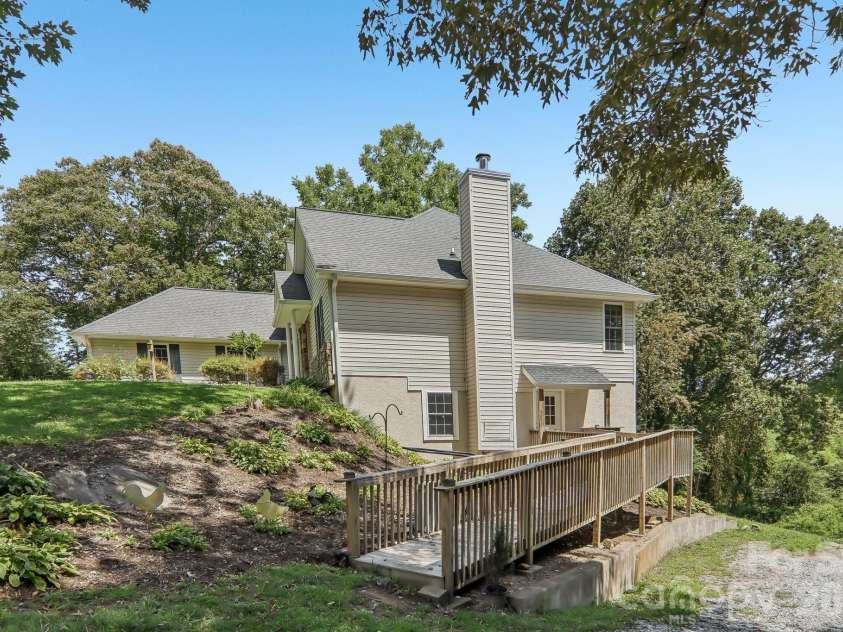 1414 Kanuga Road, Hendersonville, NC 28739.  MLS# CAR4415516, YatesRealty ID 45627. 