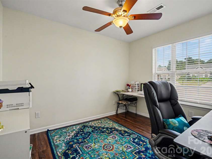 5906 Meadow Hill Drive, Charlotte, NC 28212.  MLS# CAR4405281, YatesRealty ID 45629. 
