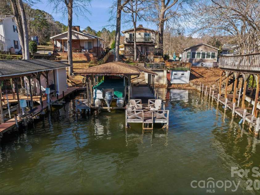 162 Vineyard Road, Norwood, NC 28128.  MLS# CAR4338073, YatesRealty ID 4563. 