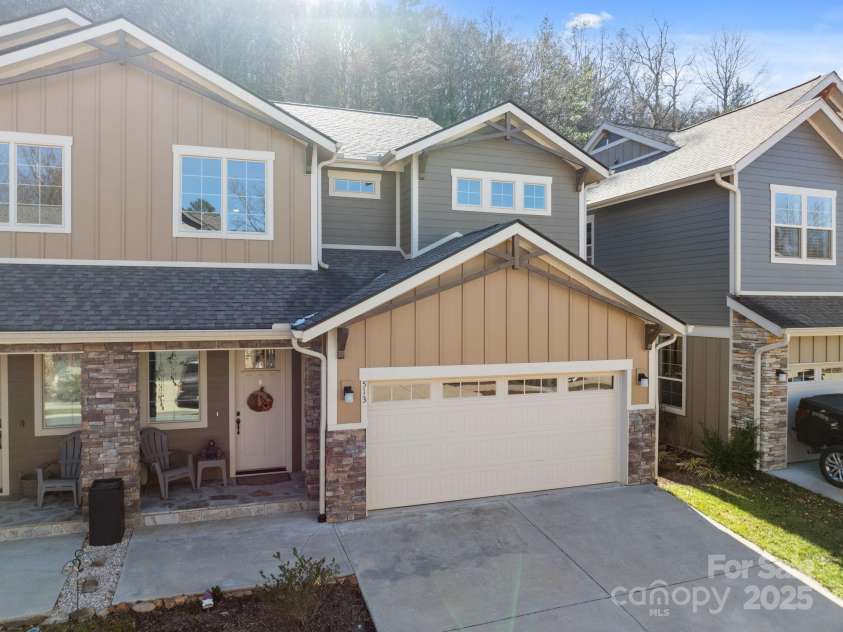 513 Sweet Birch Park Lane, Black Mountain, NC 28711.  MLS# CAR4322583, YatesRealty ID 4563. 
