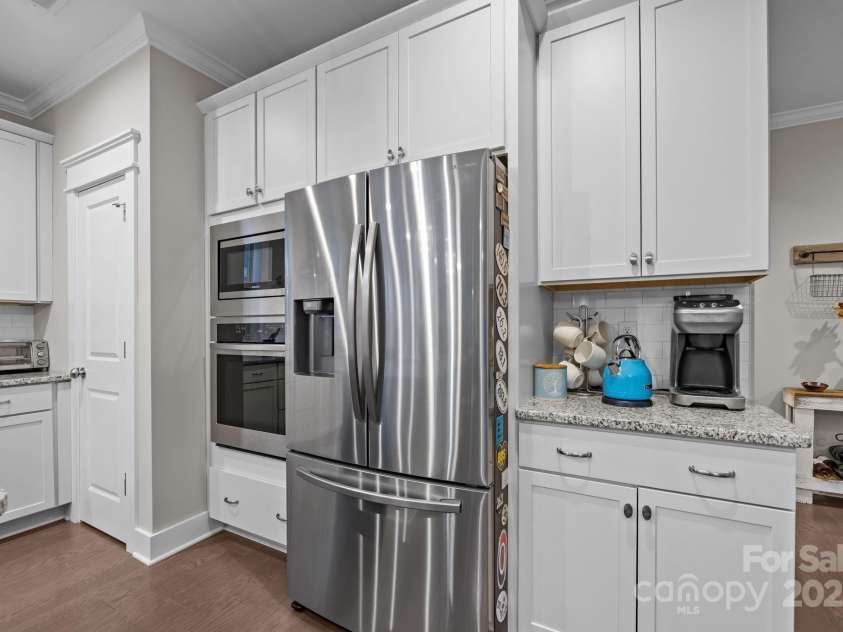 513 Sweet Birch Park Lane, Black Mountain, NC 28711.  MLS# CAR4322583, YatesRealty ID 4563. 