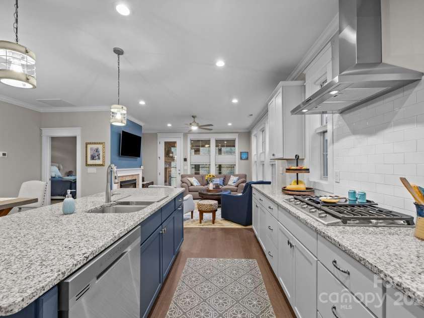 513 Sweet Birch Park Lane, Black Mountain, NC 28711.  MLS# CAR4322583, YatesRealty ID 4563. 