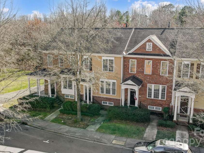 582 Sixth Baxter Crossing, Fort Mill, SC 29708.  MLS# CAR4227225, YatesRealty ID 4563. 
