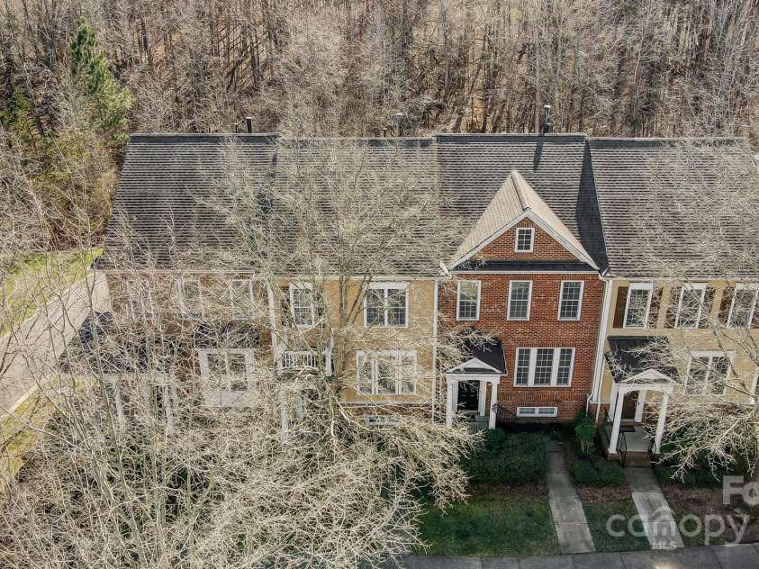 582 Sixth Baxter Crossing, Fort Mill, SC 29708.  MLS# CAR4227225, YatesRealty ID 4563. 