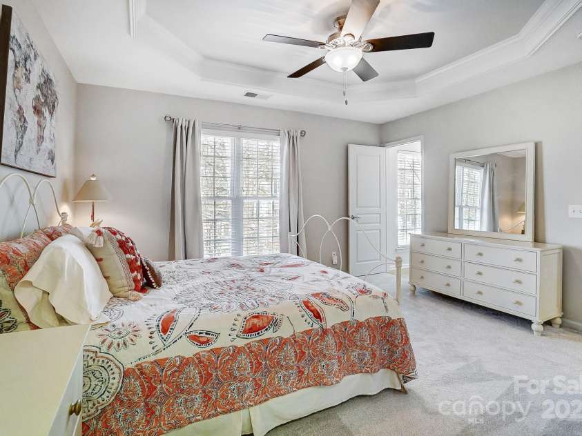 582 Sixth Baxter Crossing, Fort Mill, SC 29708.  MLS# CAR4227225, YatesRealty ID 4563. 