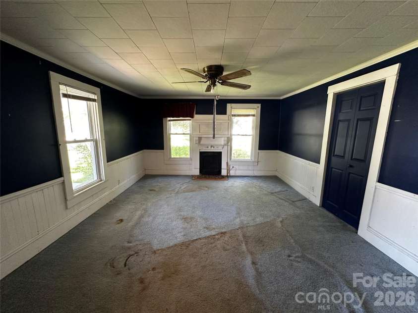 3914 Woodlawn Street, Sharon, SC 29742.  MLS# CAR4416015, YatesRealty ID 45630. 