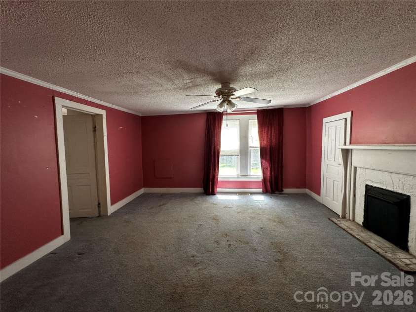 3914 Woodlawn Street, Sharon, SC 29742.  MLS# CAR4416015, YatesRealty ID 45630. 