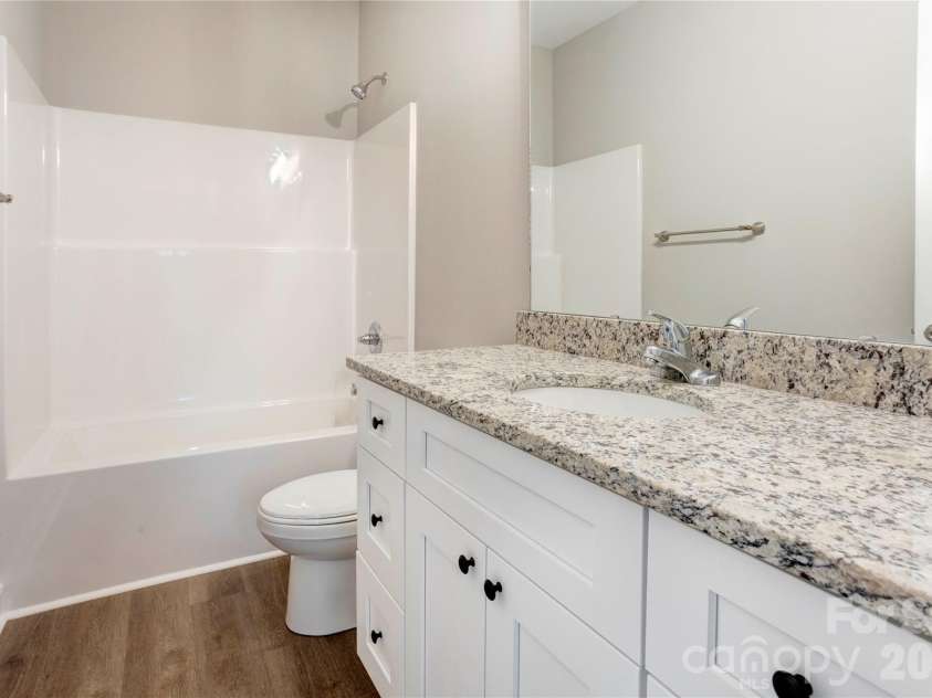 496 Fisk Street, Concord, NC 28027.  MLS# CAR4416068, YatesRealty ID 45635. Bath