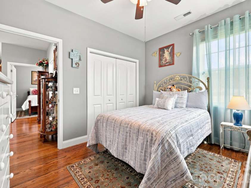 60 Shacoba Lane, Hendersonville, NC 28792.  MLS# CAR4416430, YatesRealty ID 45637. 