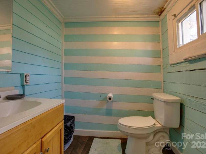 306 4th Street, Pinetops, NC 27864.  MLS# CAR4231549, YatesRealty ID 4564. 